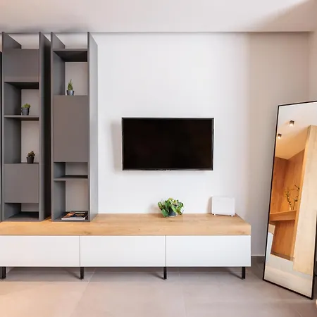 Skg Cityscape Metropolis Apartment *